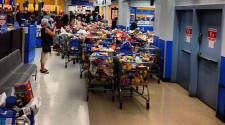 Free Food for All at Wal-Mart!