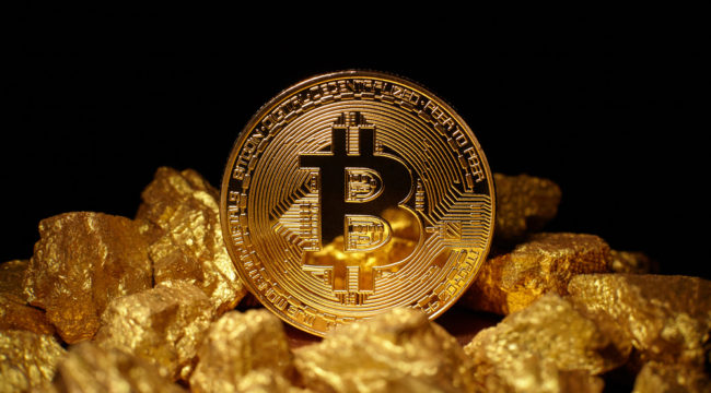 Gold vs. Bitcoin: Goldman Sachs Weighs In
